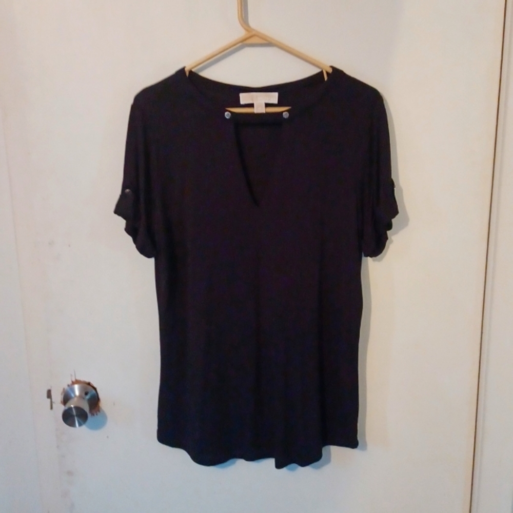 Michael kors black fitted shirt.